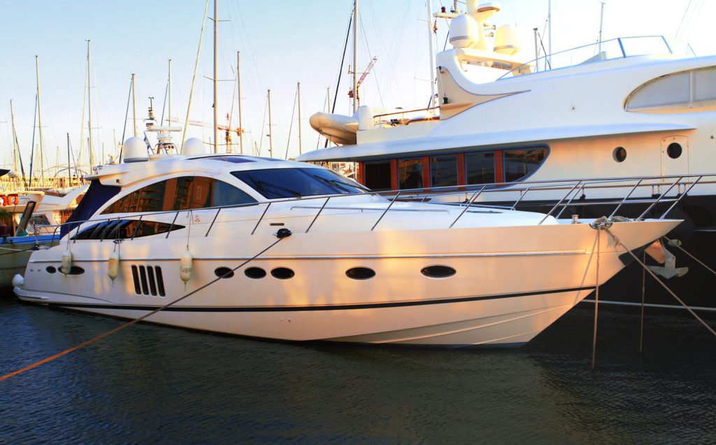 luxury private motor yacht 6KES9NJ
